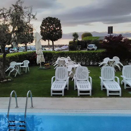 Hotel Cristallo Peschiera del Garda Eksteriør billede
