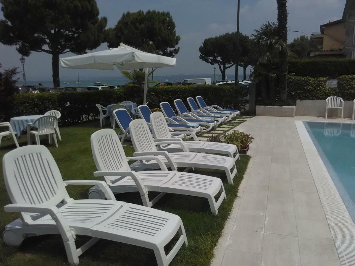 Hotel Cristallo Peschiera del Garda Eksteriør billede