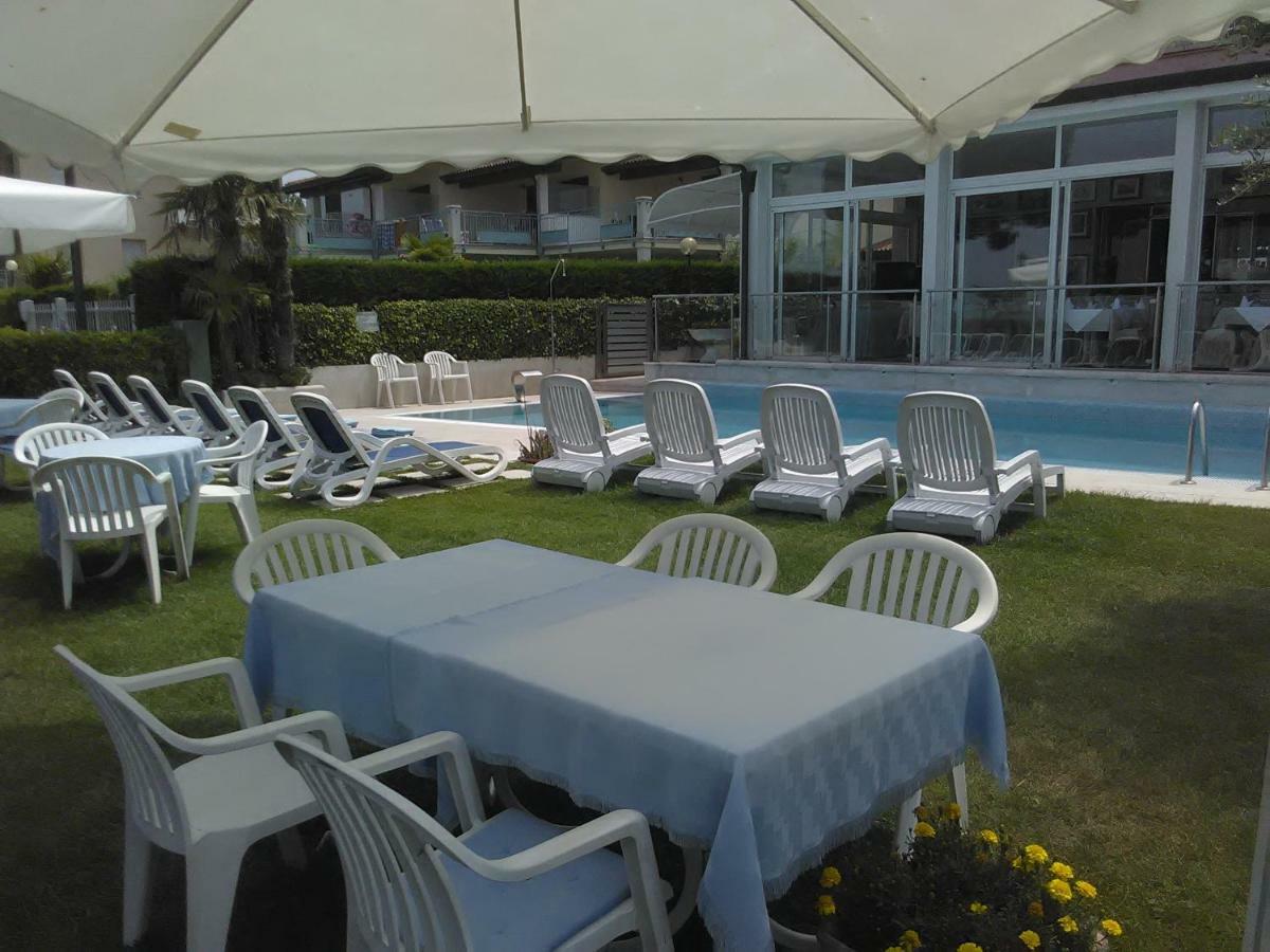 Hotel Cristallo Peschiera del Garda Eksteriør billede